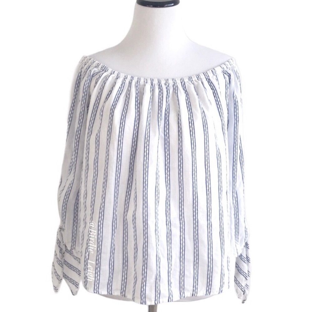 Bundle 4/$30 ❤️ Off The Shoulder Striped Top
